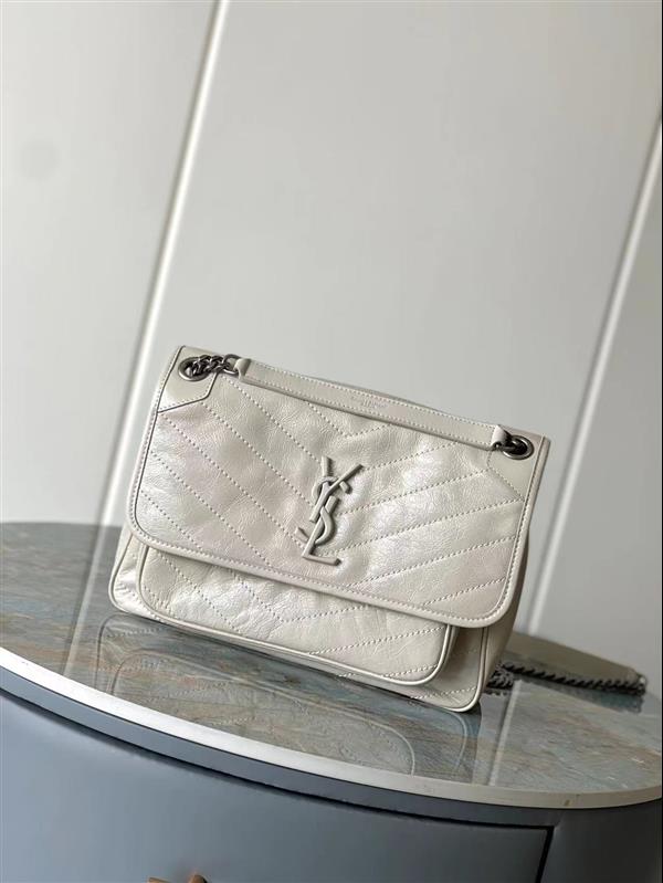 2026127204343159 650